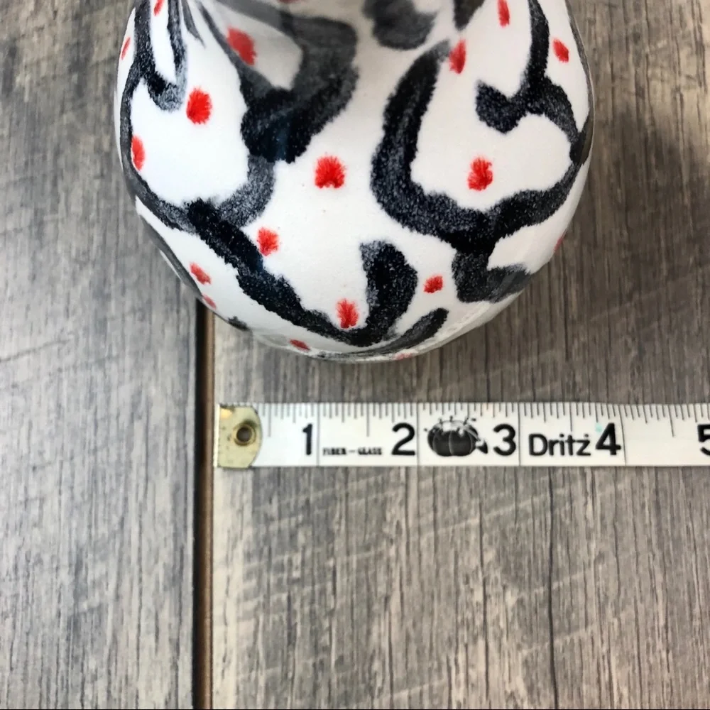 Small Accent Decor Red Black Boquet Vase